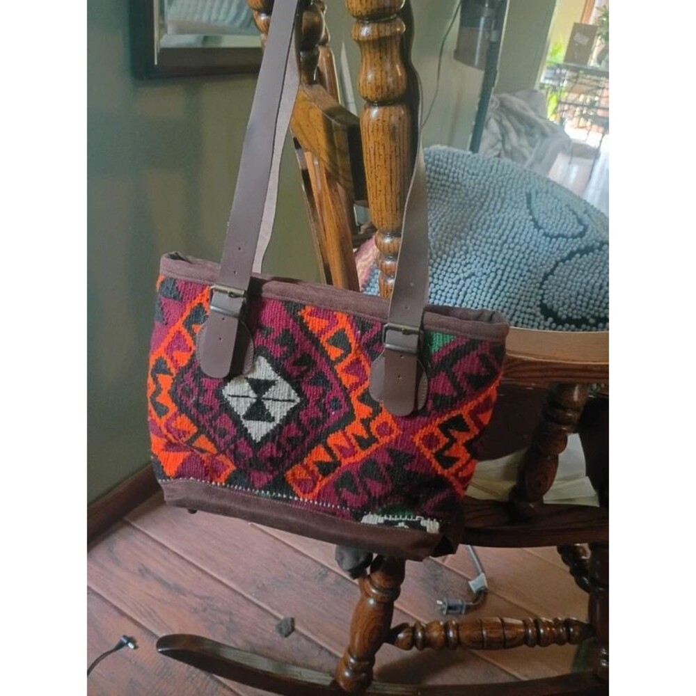New wool tote.